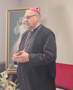 1770c8b2 3700 43aa 8f17bffb5978d0b